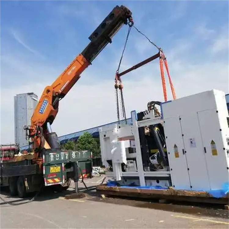 安化附近小吊车联系方式|8-16吨|本地及时服务