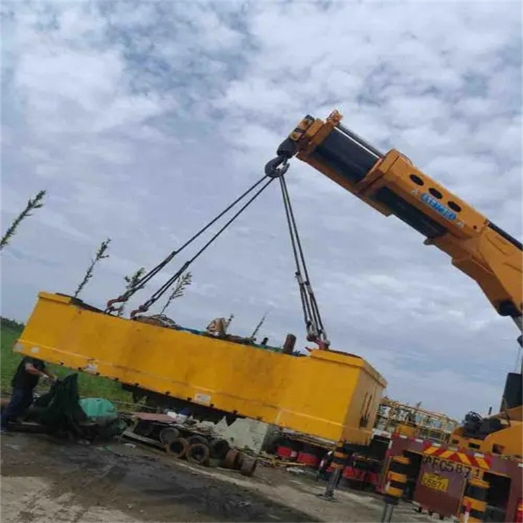 安化吊车吊集装箱需要多少钱